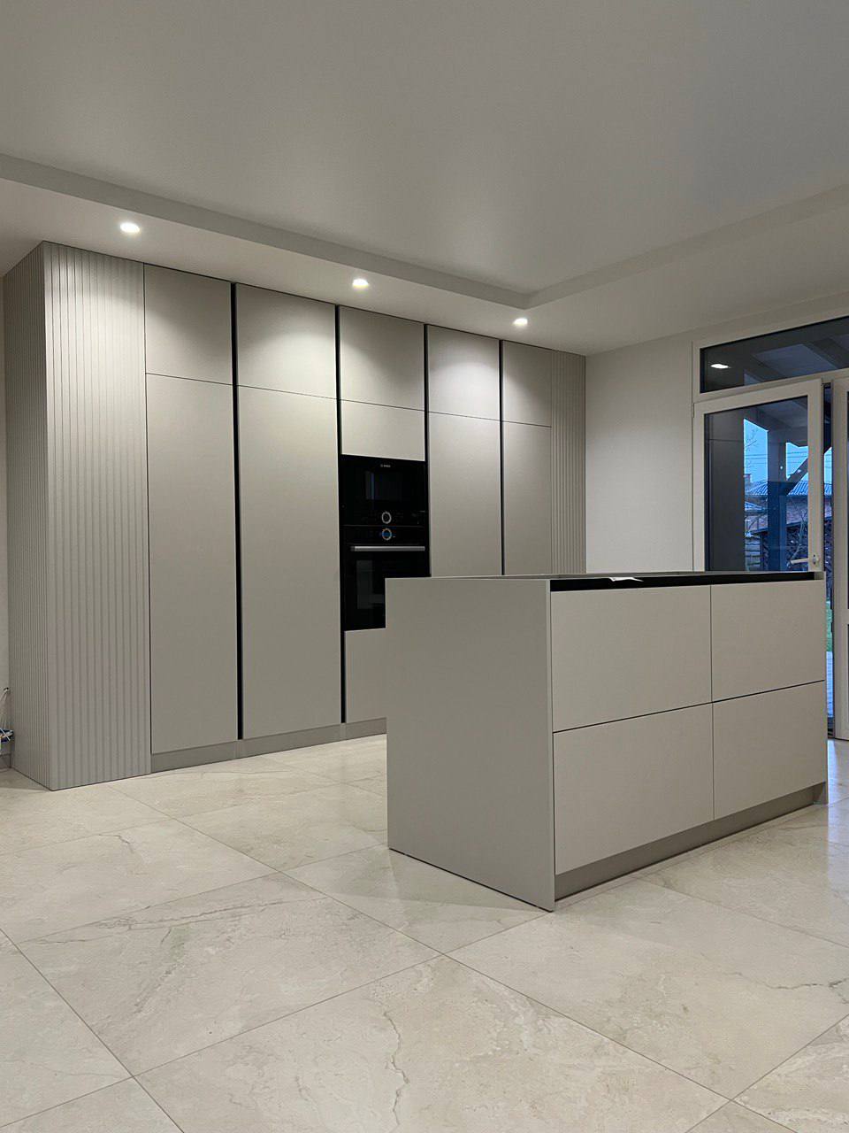 Приватні меблі